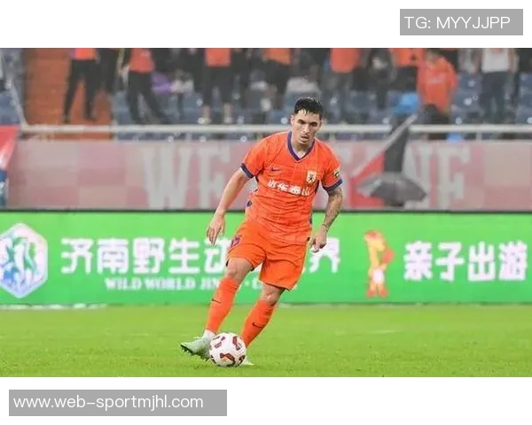 媒体人透露泰山中卫外援进展缓慢多位经纪人推荐新外援人选